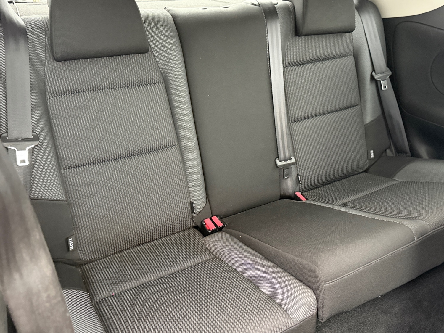 Used Peugeot 207 2011 for sale - 77342257: Photo 15