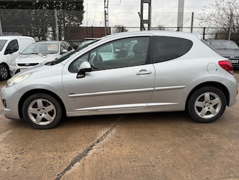 Used Peugeot 207 2011 for sale - 77342257: Photo