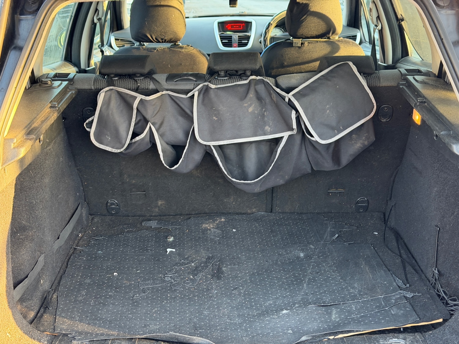 Used Peugeot 207 2010 for sale - 77164861: Photo 12