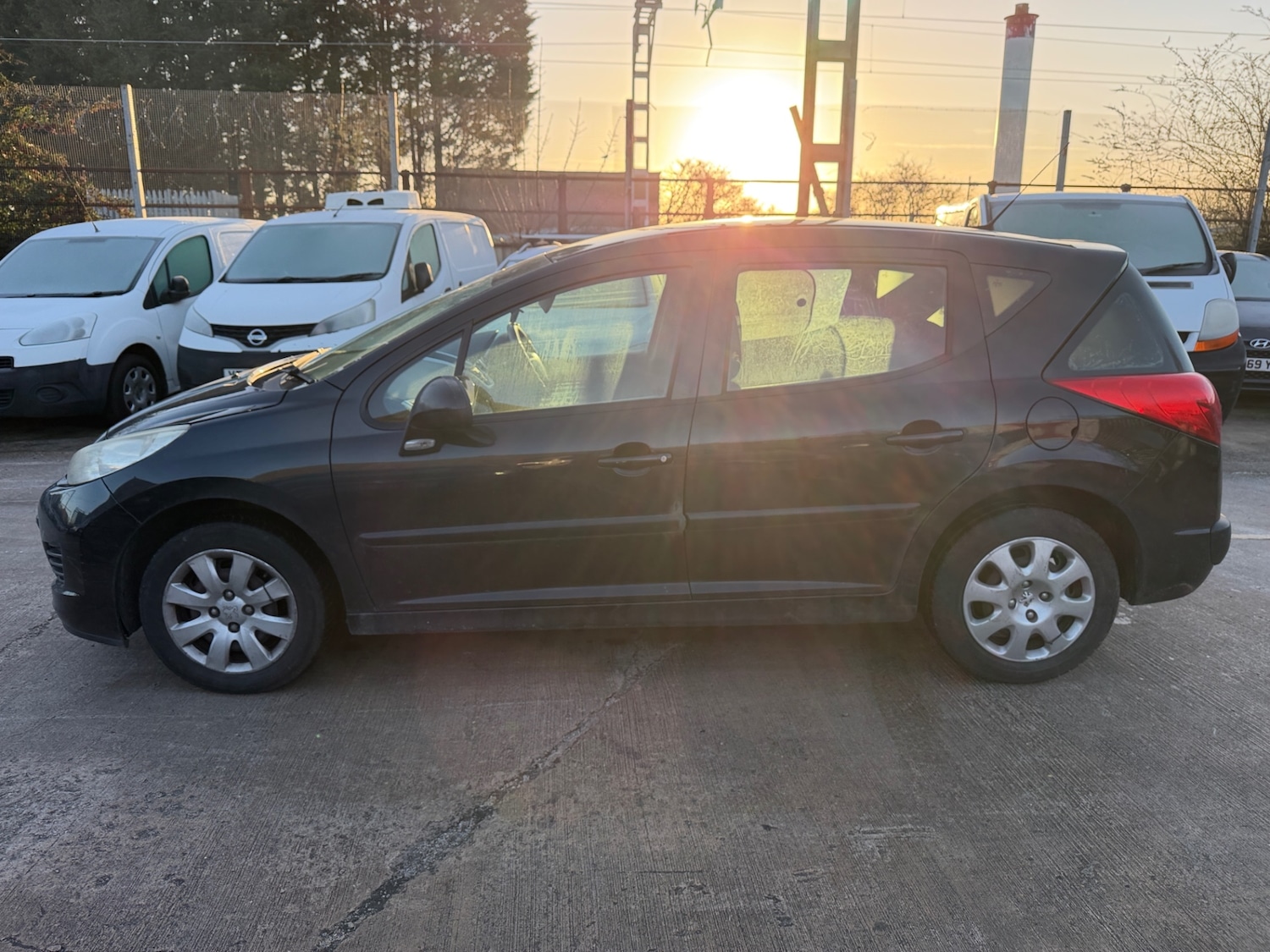 Used Peugeot 207 2010 for sale - 77164861: Photo 5