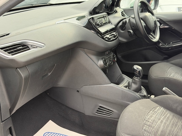 Used Peugeot 208 2012 for sale - 76115546: Photo 14