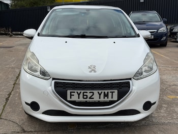Used Peugeot 208 2012 for sale - 76115546: Photo