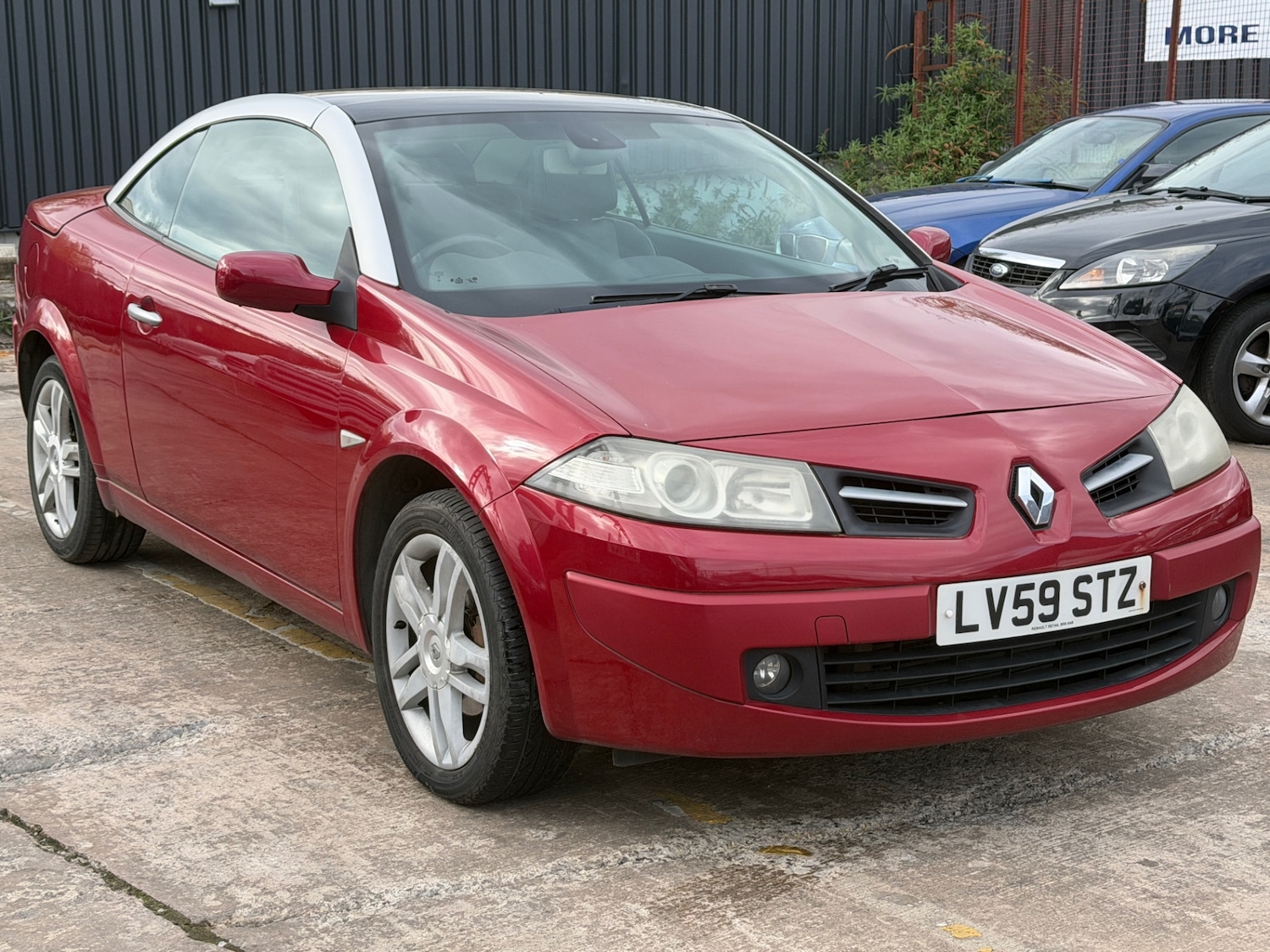 Used Renault Megane 2009 for sale - 78210071: Photo 1