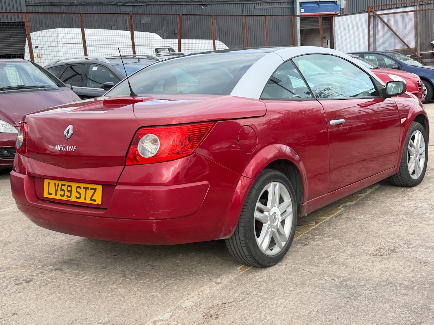 Used Renault Megane 2009 for sale - 78210071: Photo 9