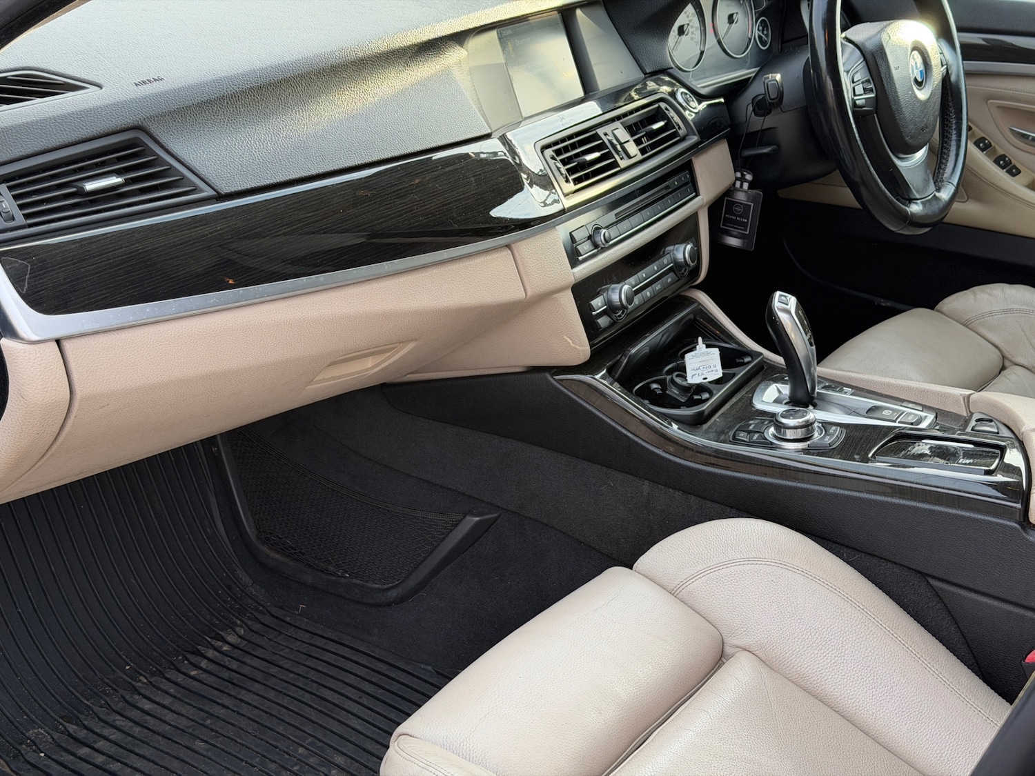 Used BMW 5 Series 2010 for sale - 77220296: Photo 13