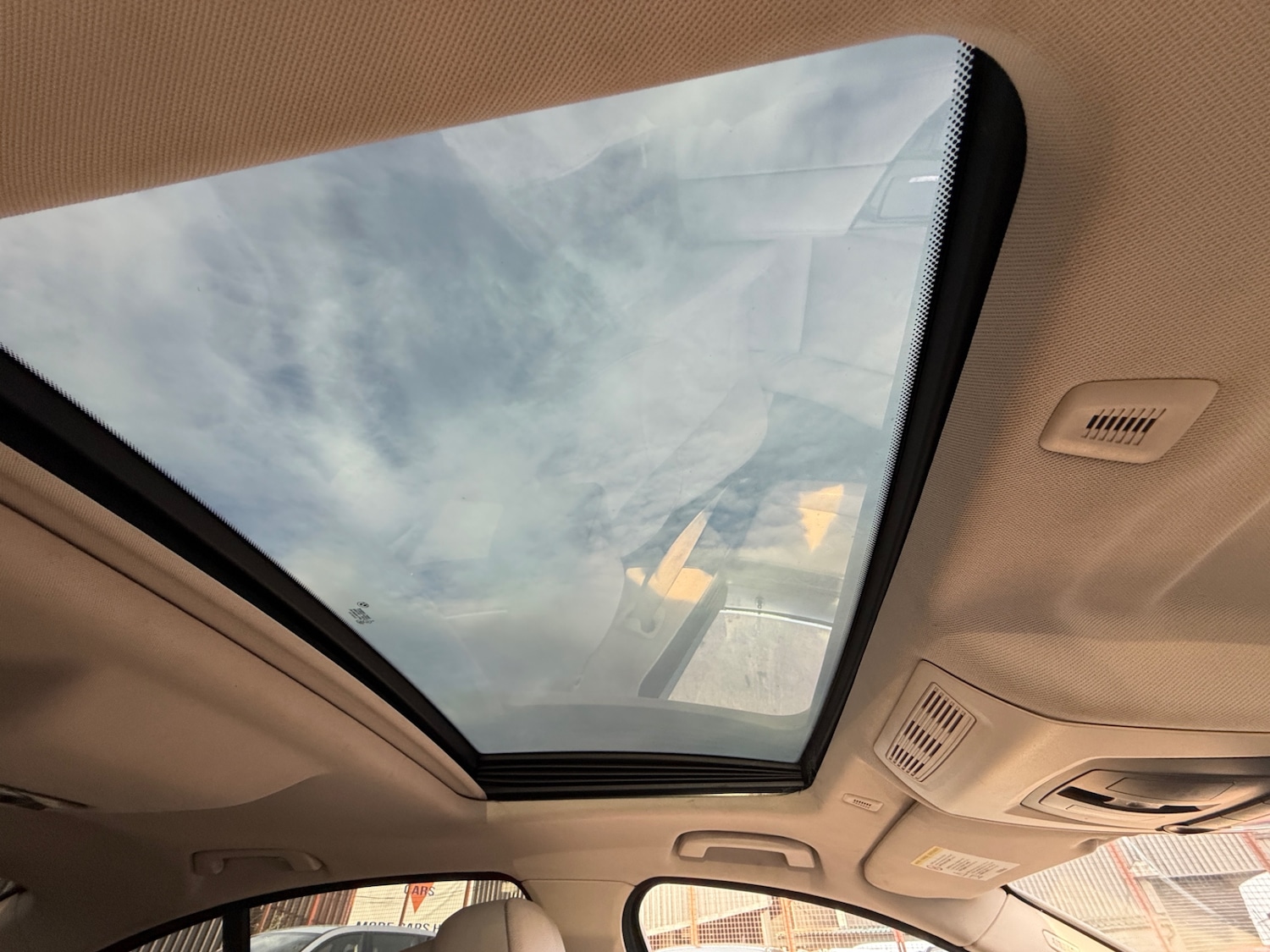 Used BMW 5 Series 2010 for sale - 77220296: Photo 15