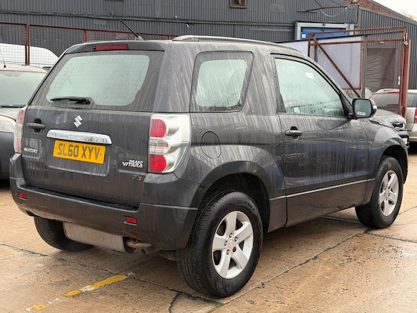 Used Suzuki Grand Vitara 2010 for sale - 76319393: Photo 7