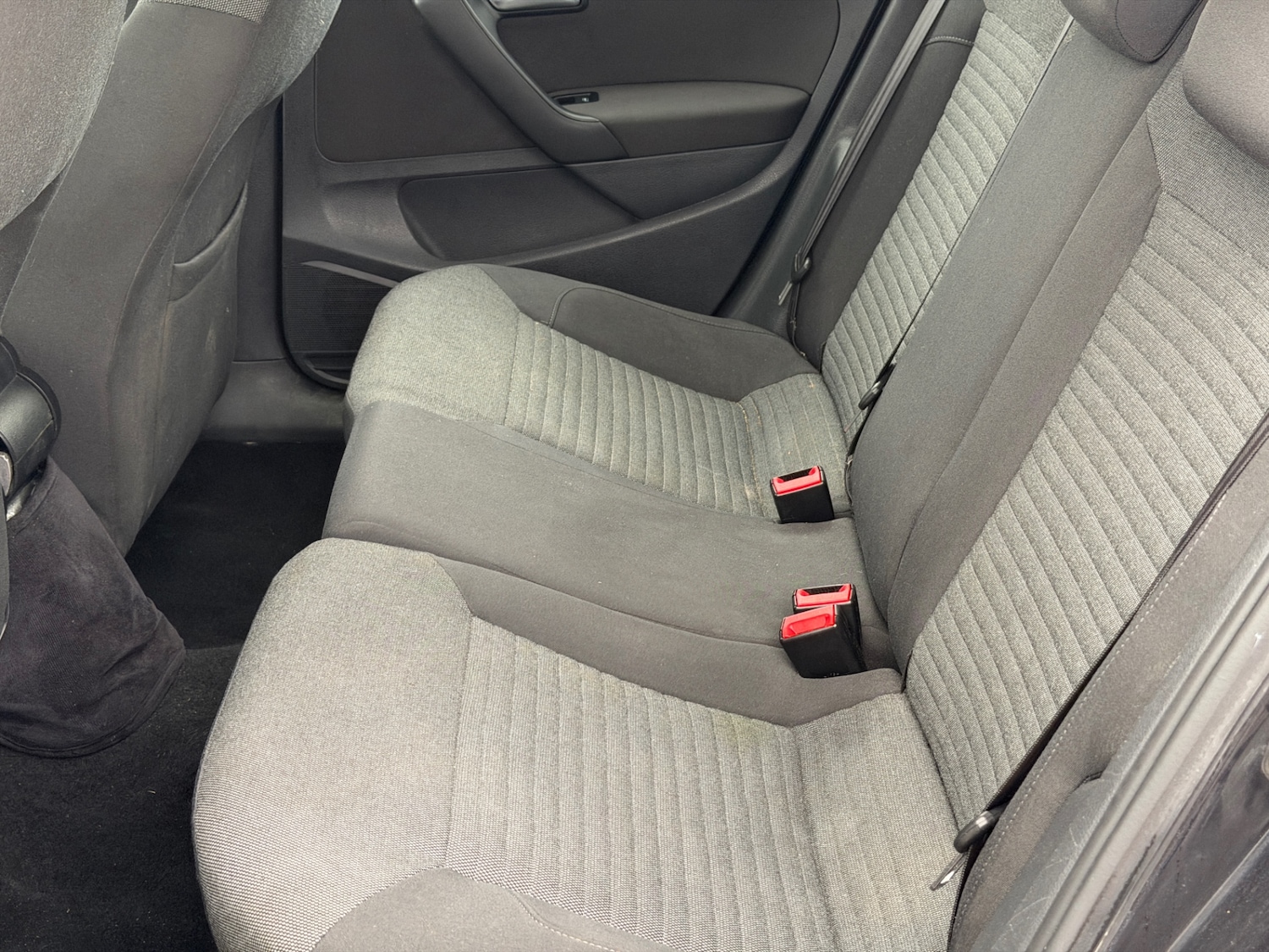 Used Volkswagen Polo 2011 for sale - 76588659: Photo 9