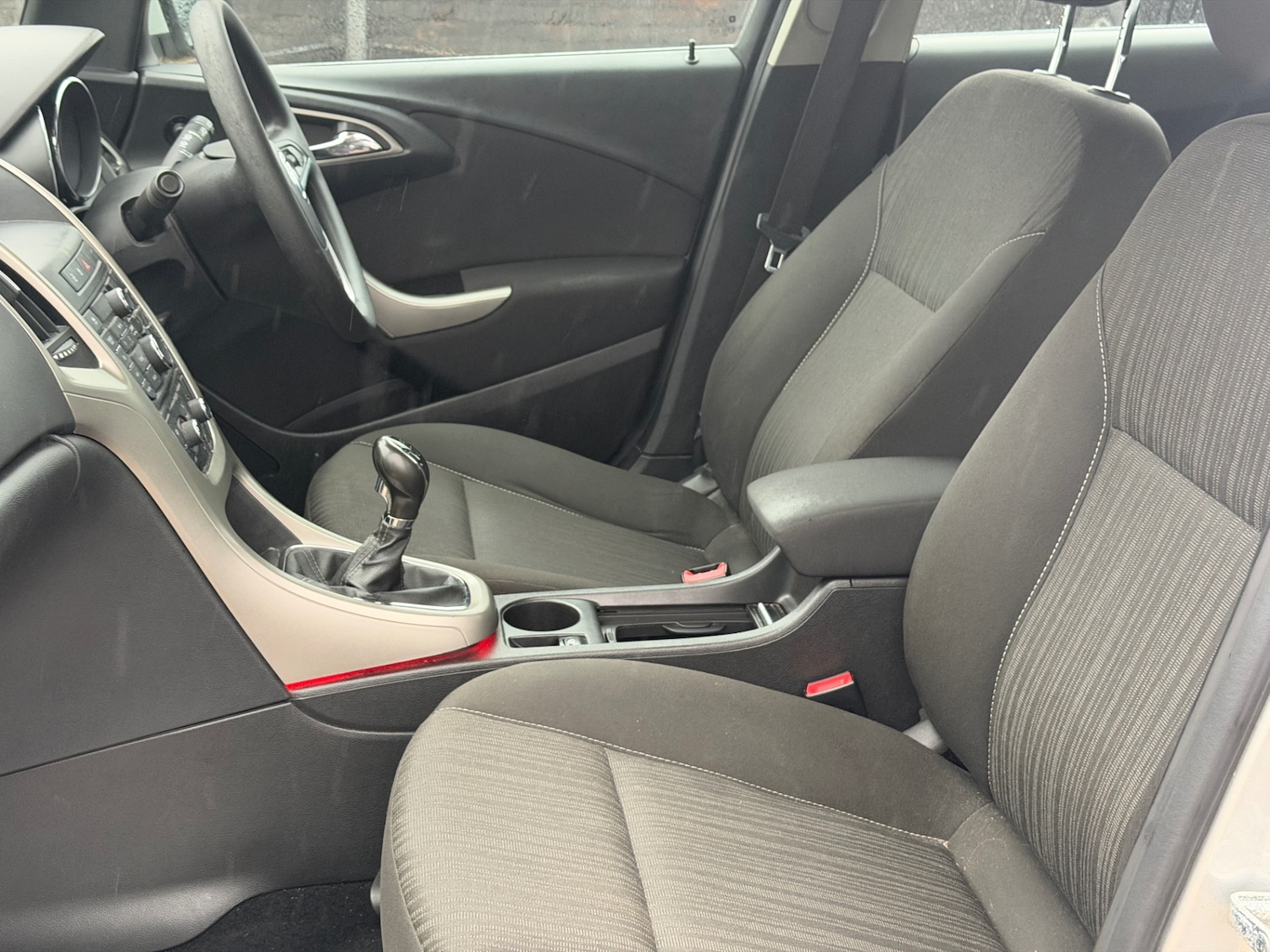 Used Vauxhall Astra 2011 for sale - 77630925: Photo 17