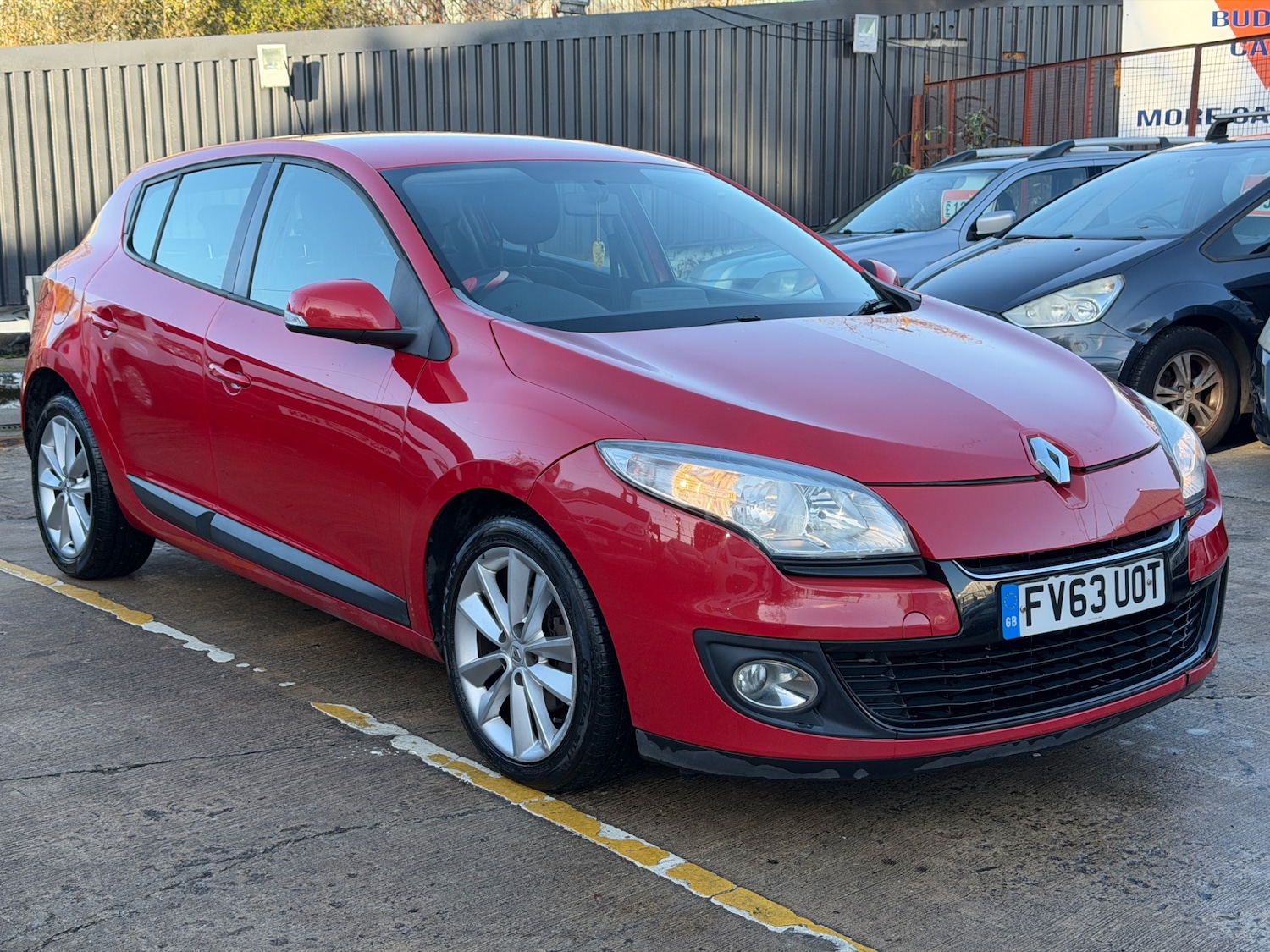 Used Renault Megane 2013 for sale - 76712268: Photo 1