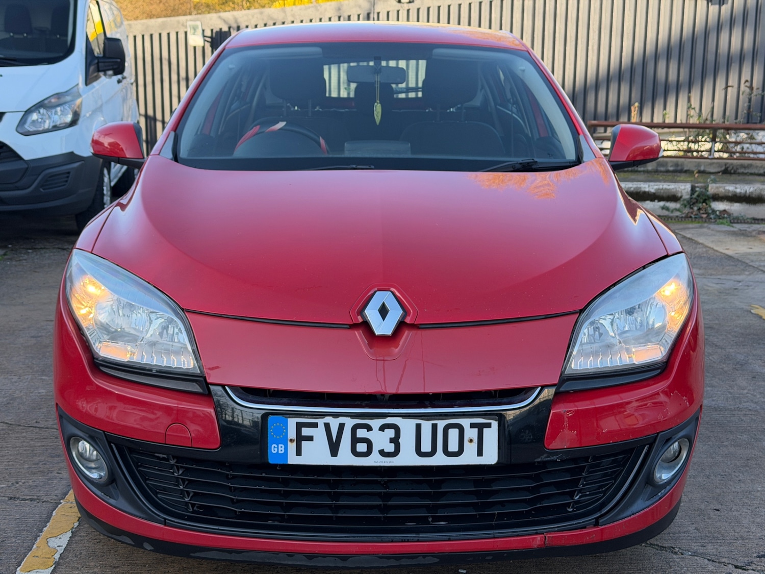 Used Renault Megane 2013 for sale - 76712268: Photo 3