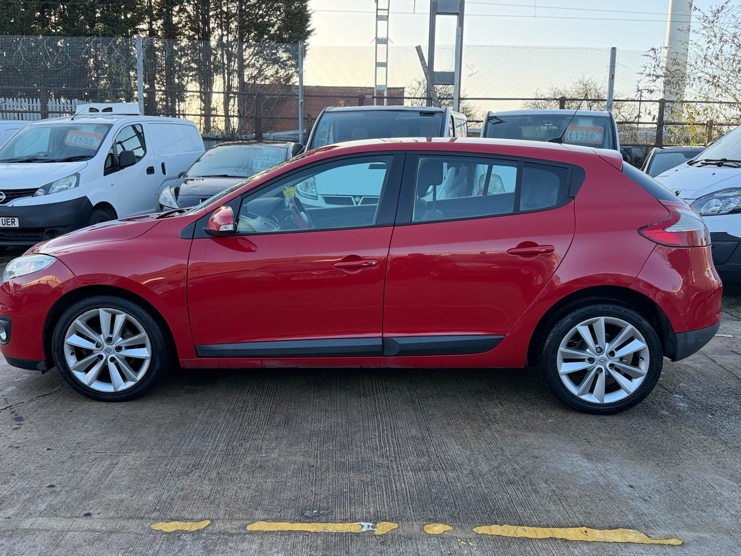 Used Renault Megane 2013 for sale - 76712268: Photo 4