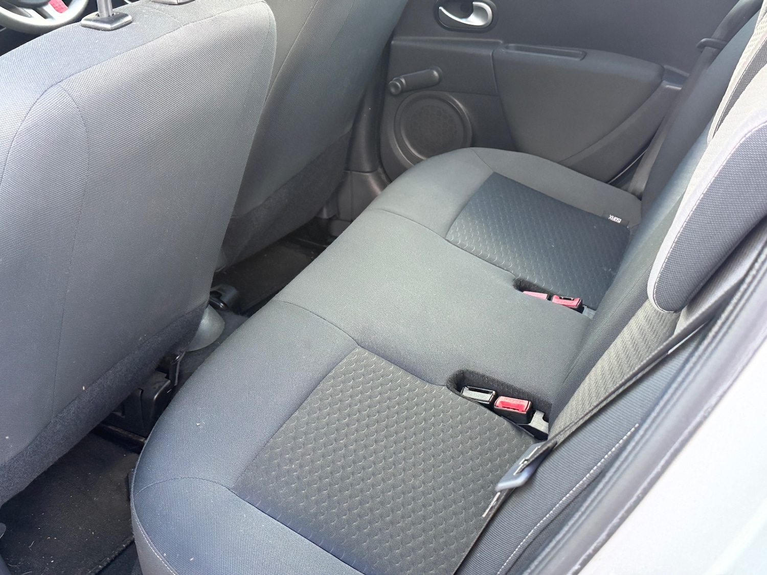 Used Renault Clio 2009 for sale - 77894135: Photo 13