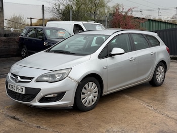 Used Vauxhall Astra 2013 for sale - 78013070: Photo