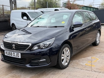 Used Peugeot 308 2018 for sale - 78139456: Photo