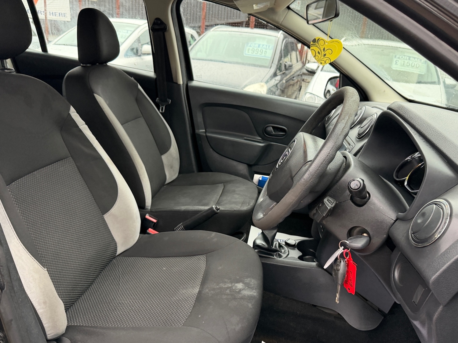 Used Dacia Sandero 2015 for sale - 76413276: Photo 12