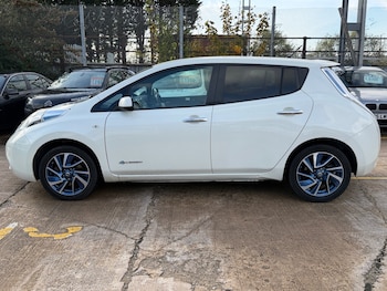 Used Nissan Leaf 2015 for sale - 76859604: Photo