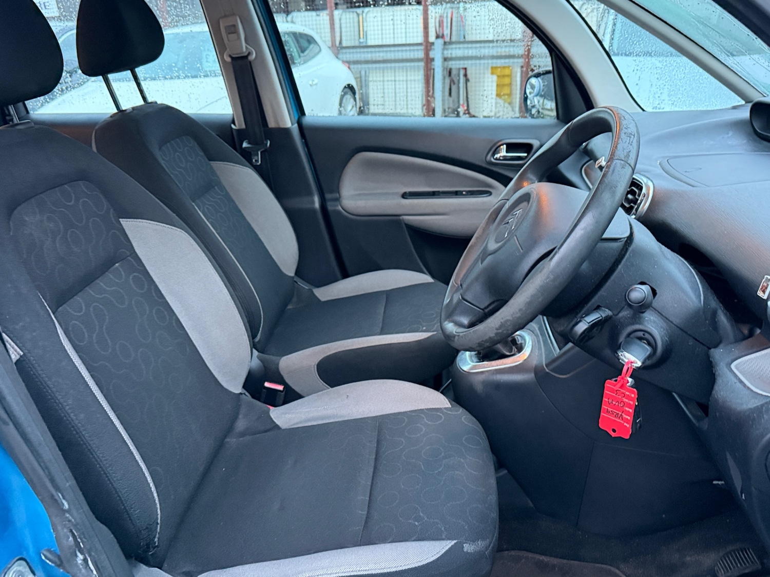 Used Citroen C3 Picasso 2009 for sale - 76666060: Photo 11