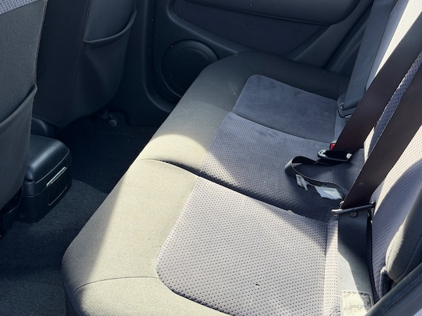 Used Mitsubishi Outlander 2004 for sale - 76252316: Photo 11
