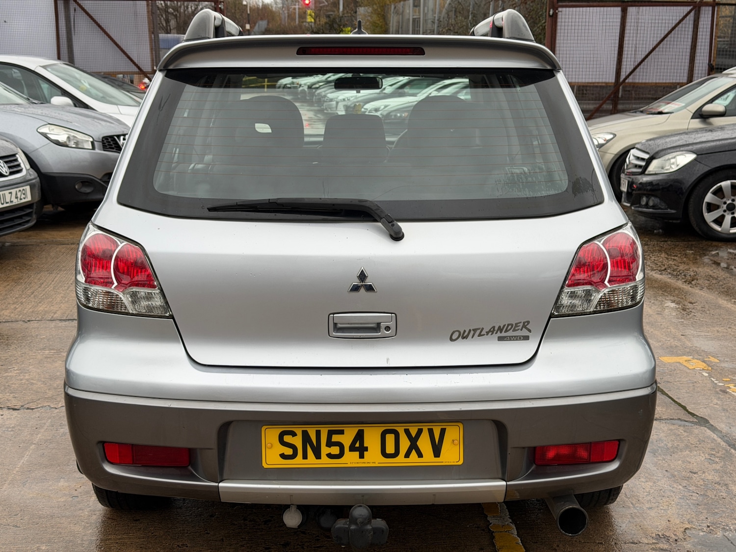 Used Mitsubishi Outlander 2004 for sale - 76252316: Photo 7