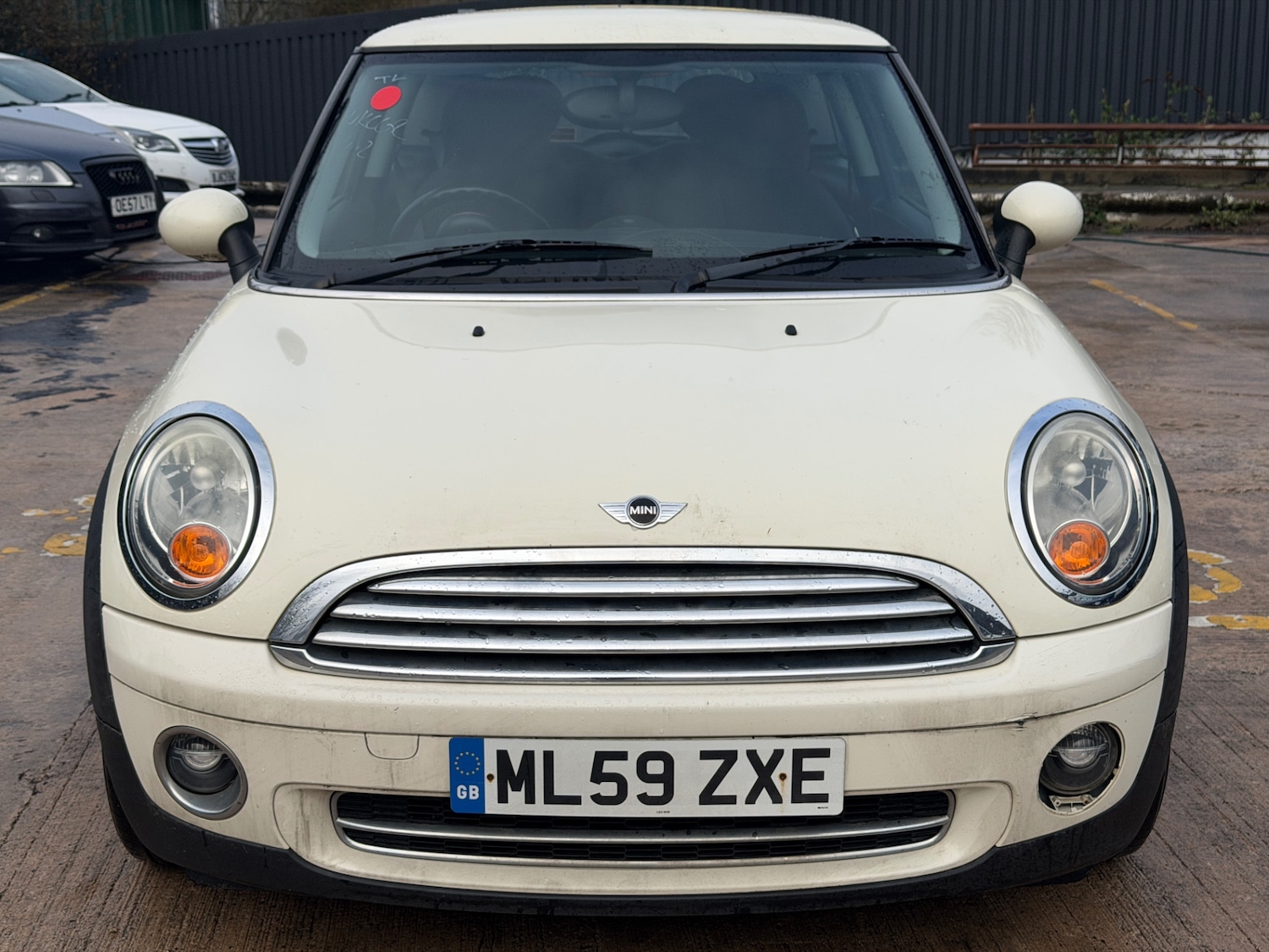 Used MINI Hatch 2009 for sale - 77691936: Photo 2