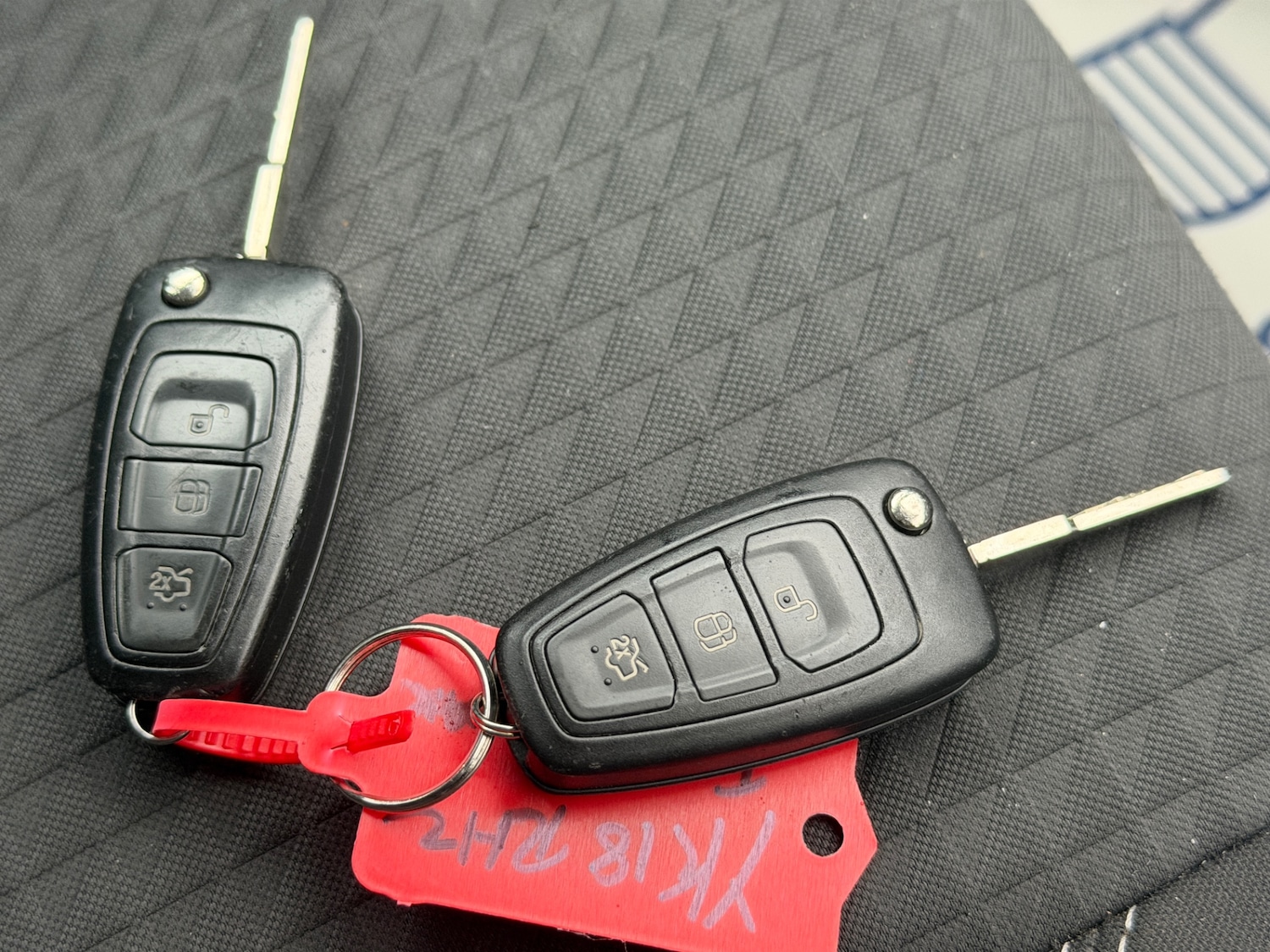 Used Ford Grand C-Max 2018 for sale - 77727082: Photo 25