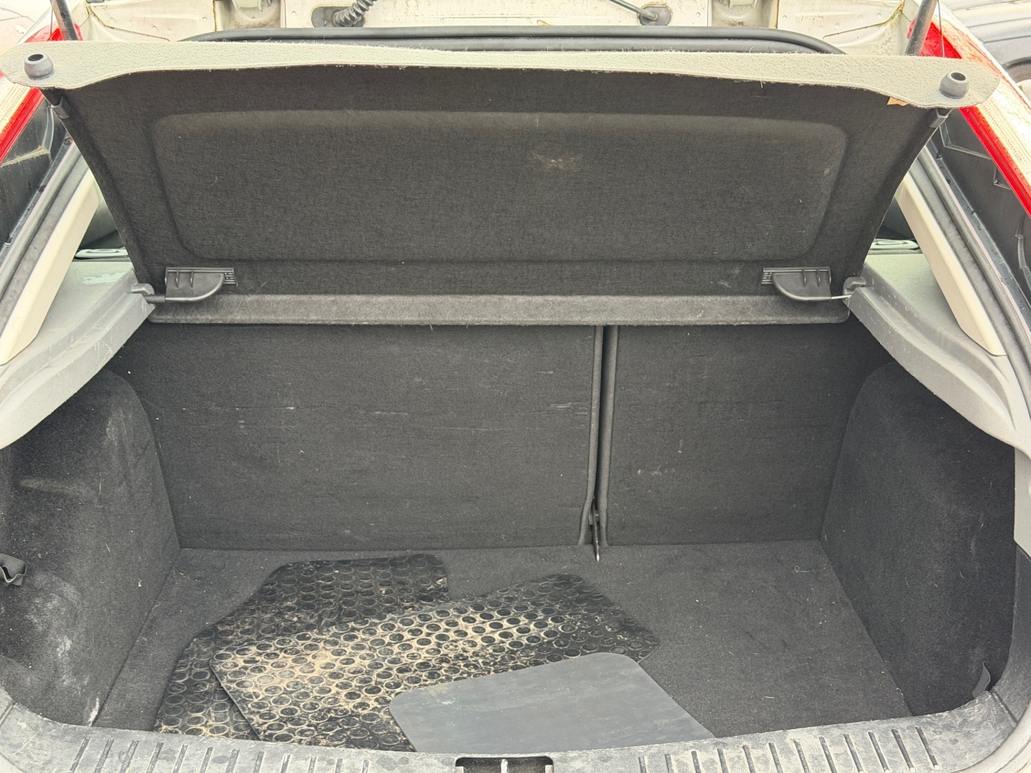 Used Ford Focus 2009 for sale - 77154693: Photo 15