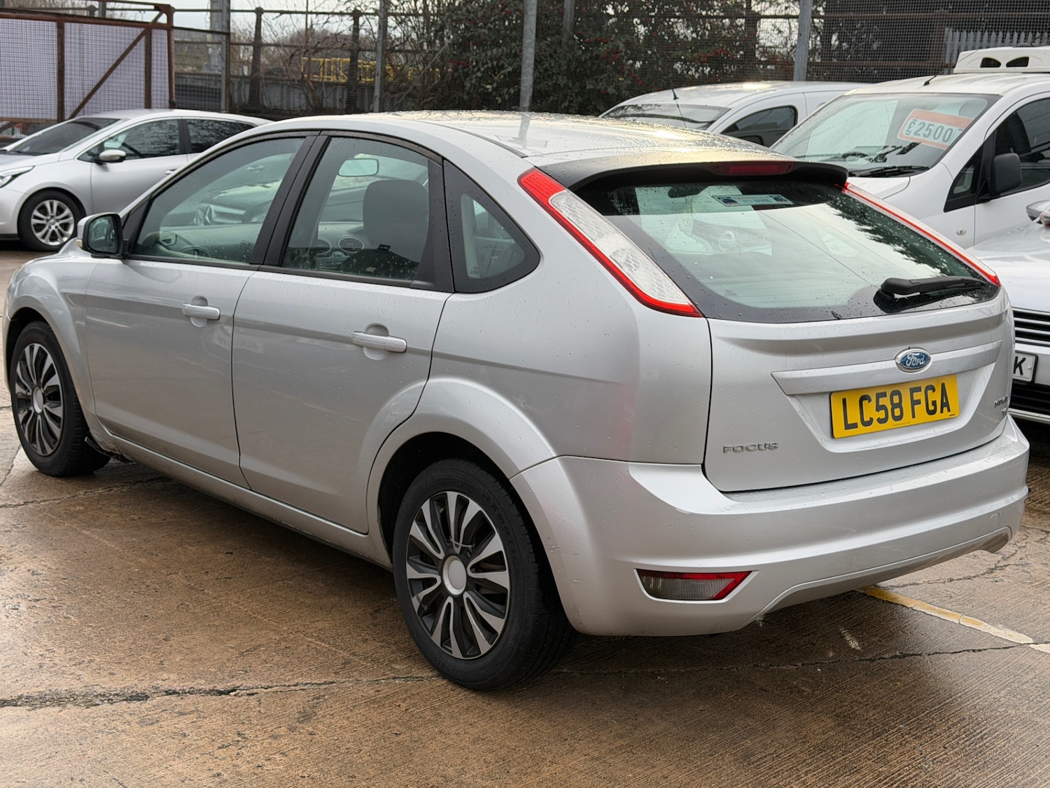 Used Ford Focus 2009 for sale - 77154693: Photo 5