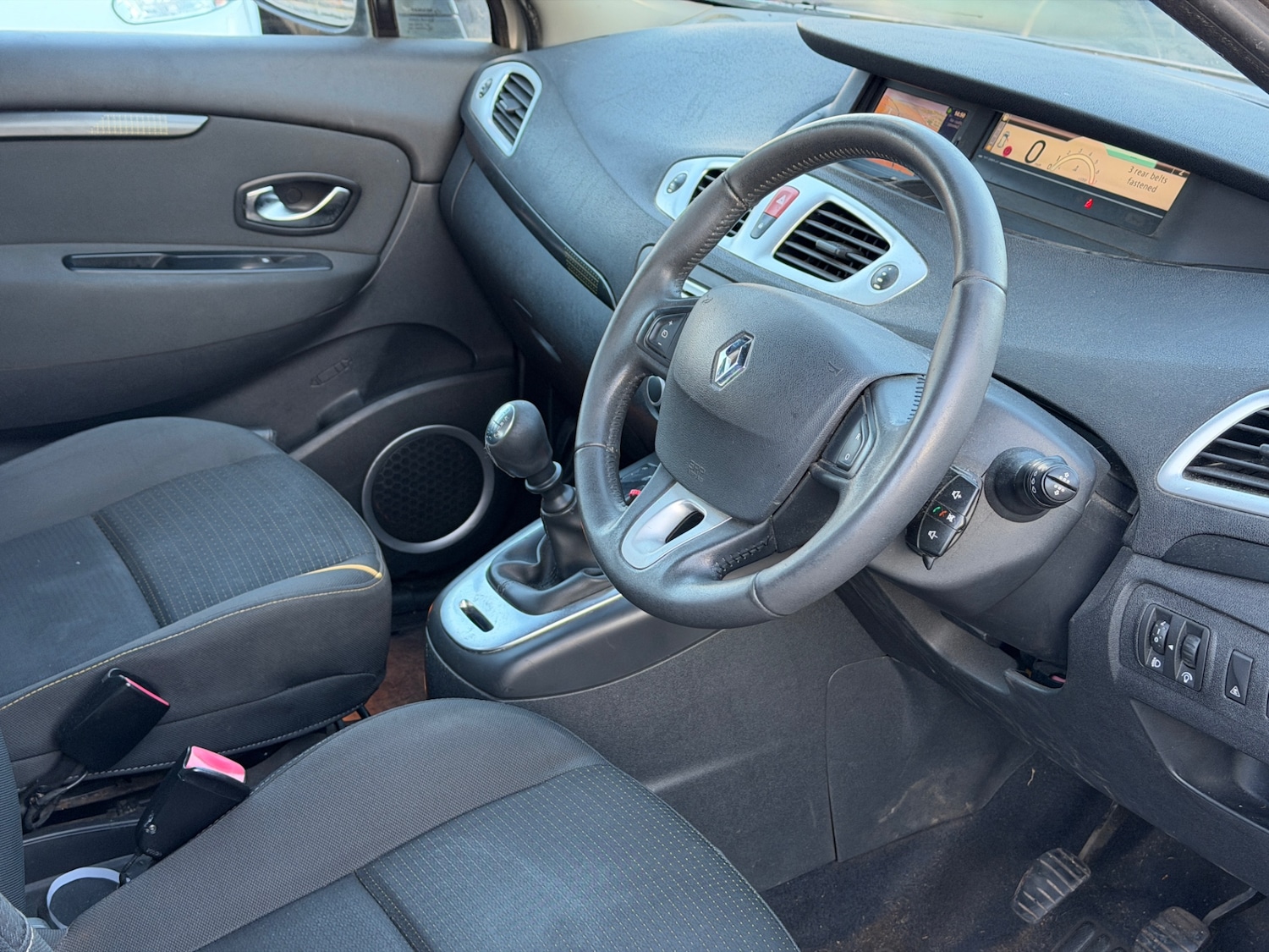 Used Renault Scenic 2010 for sale - 76665936: Photo 12