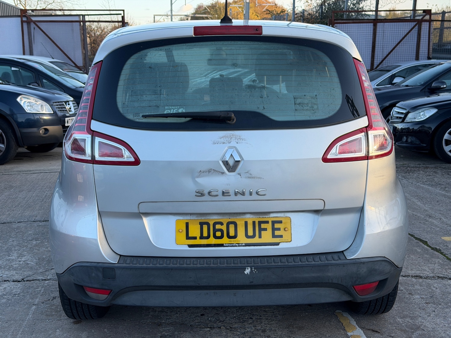 Used Renault Scenic 2010 for sale - 76665936: Photo 7