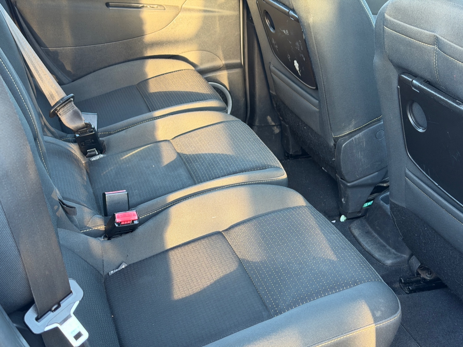 Used Renault Scenic 2010 for sale - 76665936: Photo 8