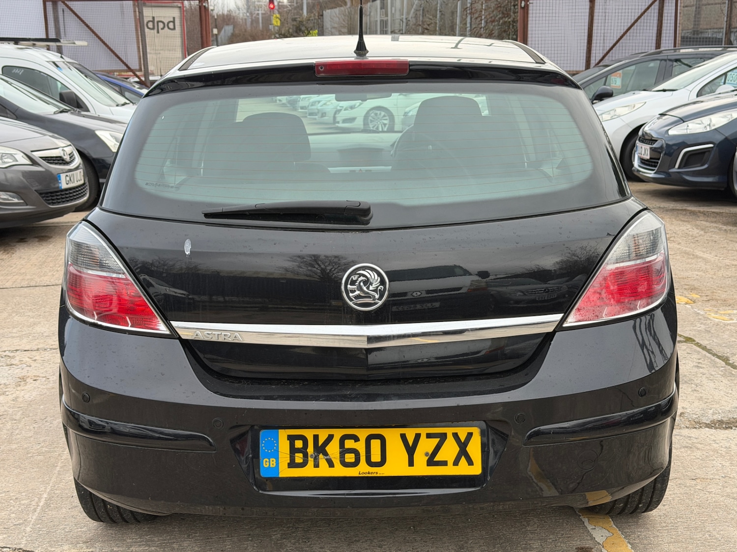 Used Vauxhall Astra 2010 for sale - 77380763: Photo 5
