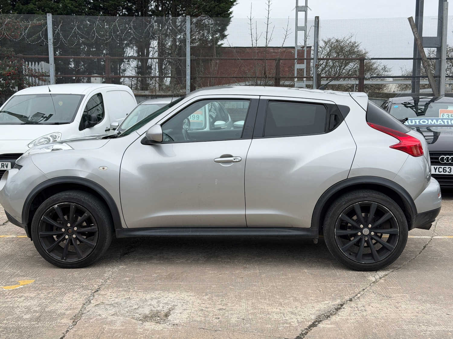 Used Nissan Juke 2012 for sale - 77342467: Photo 4