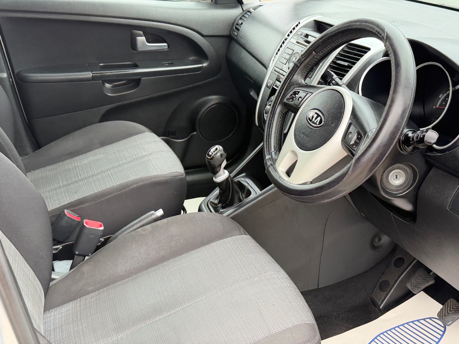 Used Kia Venga 2011 for sale - 75995156: Photo 15