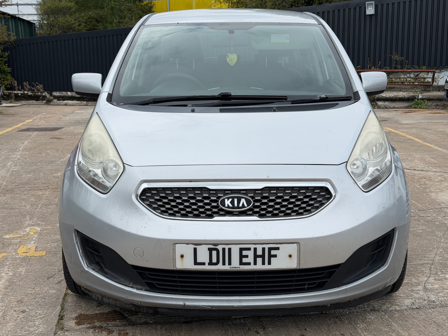 Used Kia Venga 2011 for sale - 75995156: Photo 2