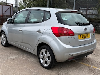 Used Kia Venga 2011 for sale - 75995156: Photo 4