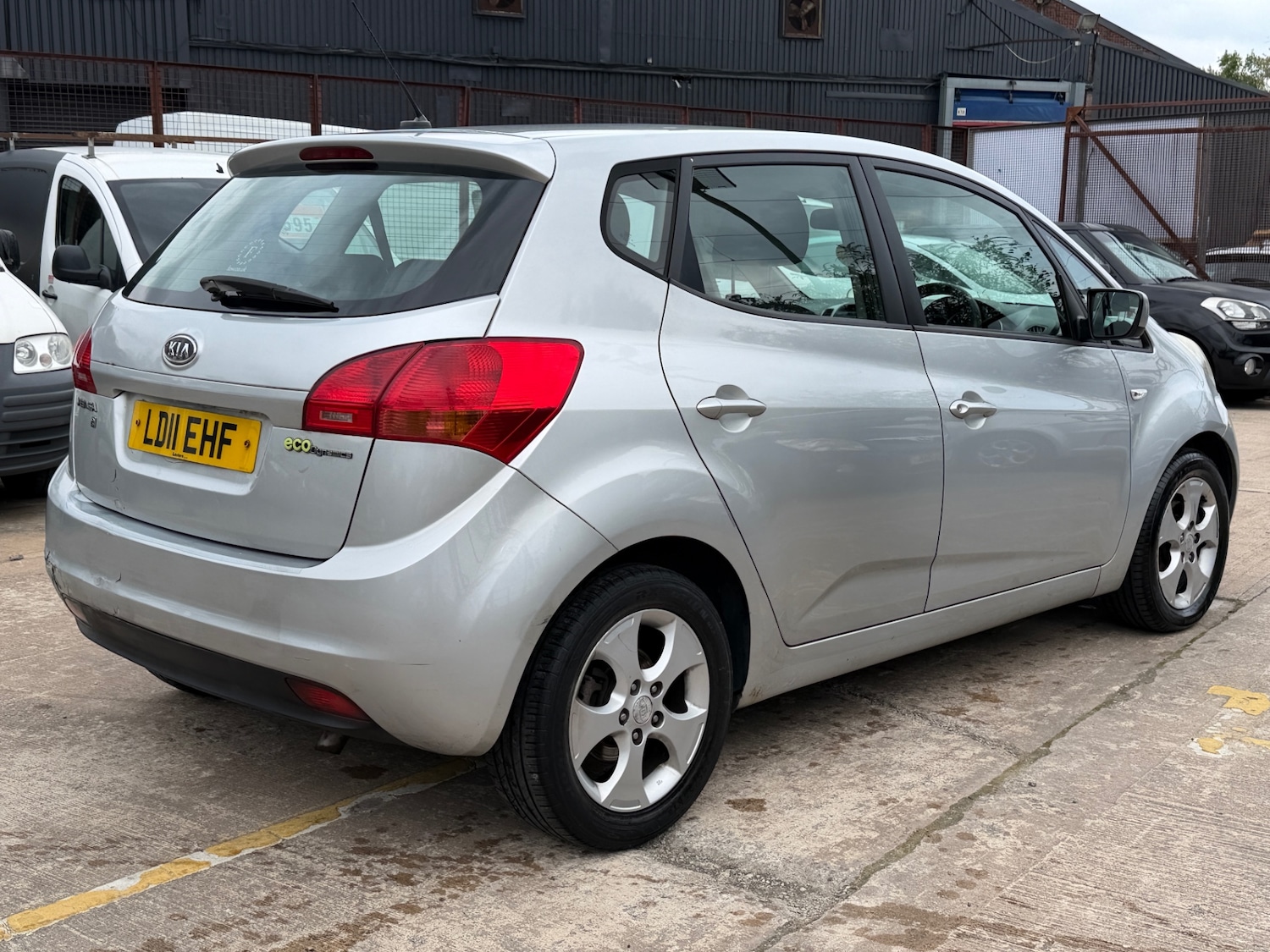 Used Kia Venga 2011 for sale - 75995156: Photo 5