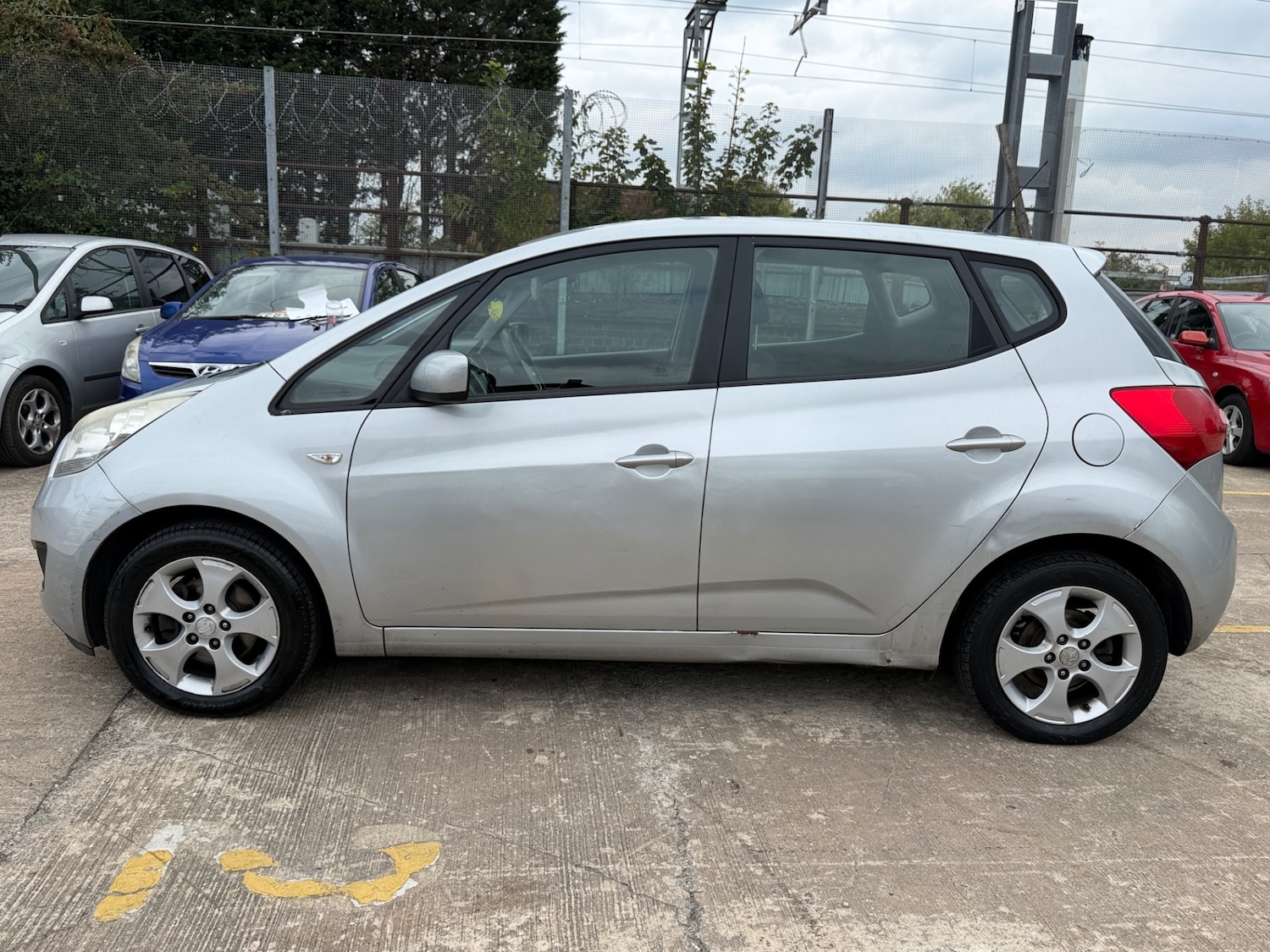 Used Kia Venga 2011 for sale - 75995156: Photo 6