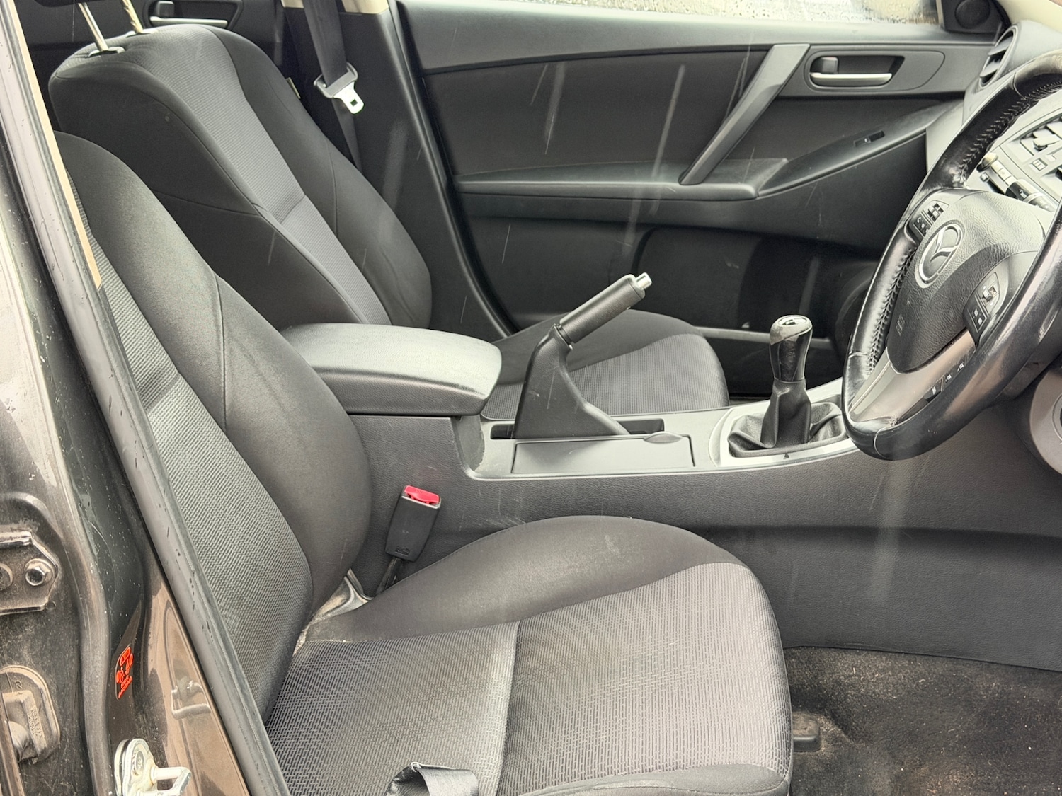 Used Mazda Mazda3 2009 for sale - 76807995: Photo 10