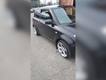 Used Suzuki Swift 2008 for sale - 77983920: Photo