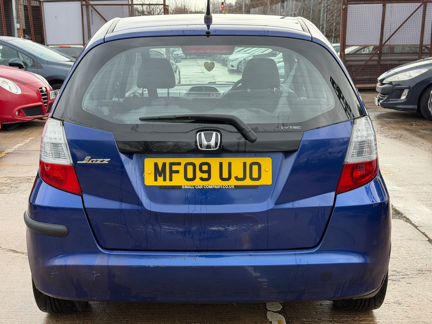 Used Honda Jazz 2009 for sale - 77303830: Photo 6