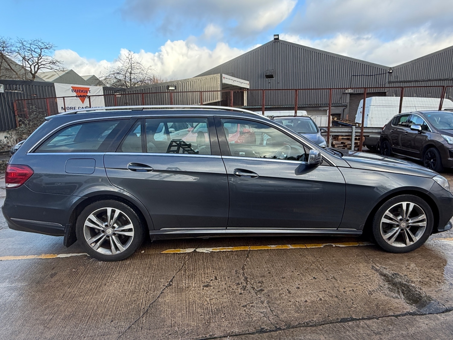 Used Mercedes-Benz E Class 2013 for sale - 77154639: Photo 7