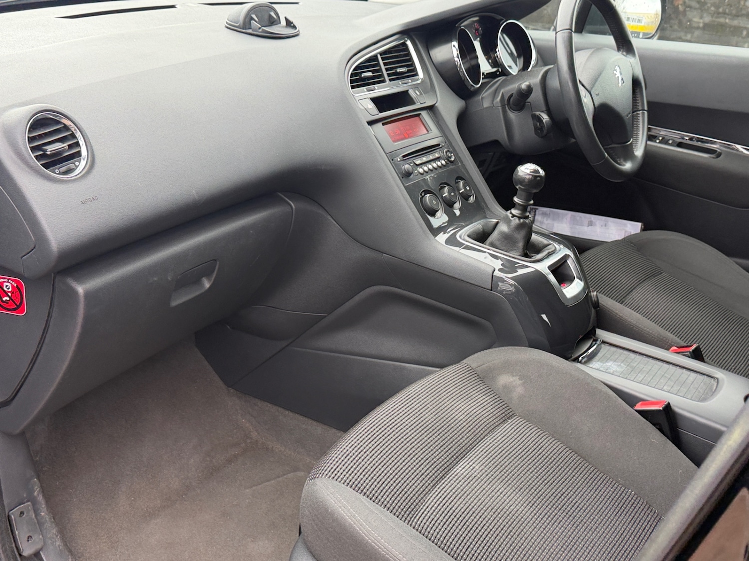 Used Peugeot 5008 2013 for sale - 77630871: Photo 17