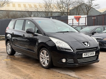 Used Peugeot 5008 2013 for sale - 77630871: Photo