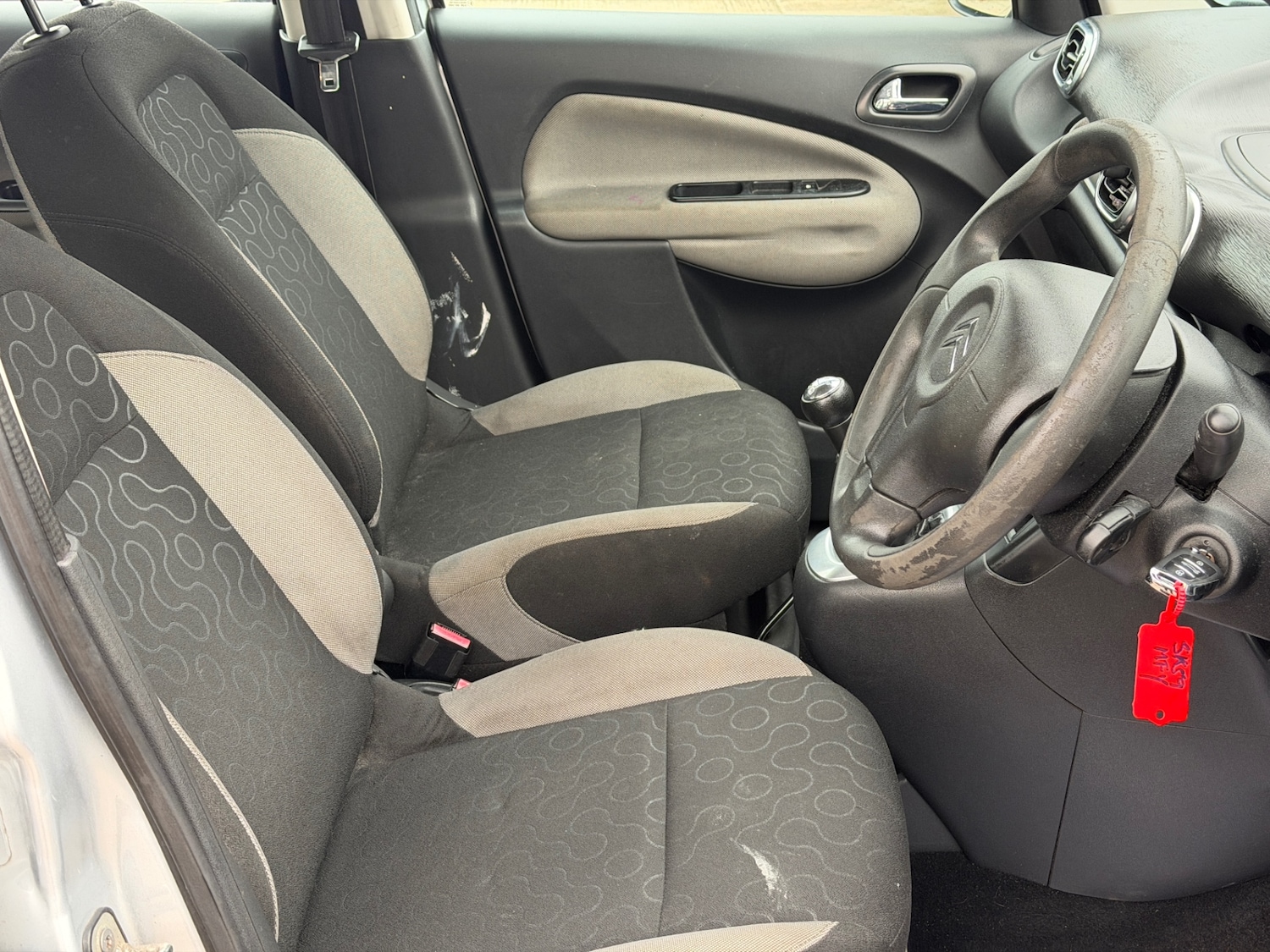 Used Citroen C3 Picasso 2009 for sale - 77501853: Photo 10