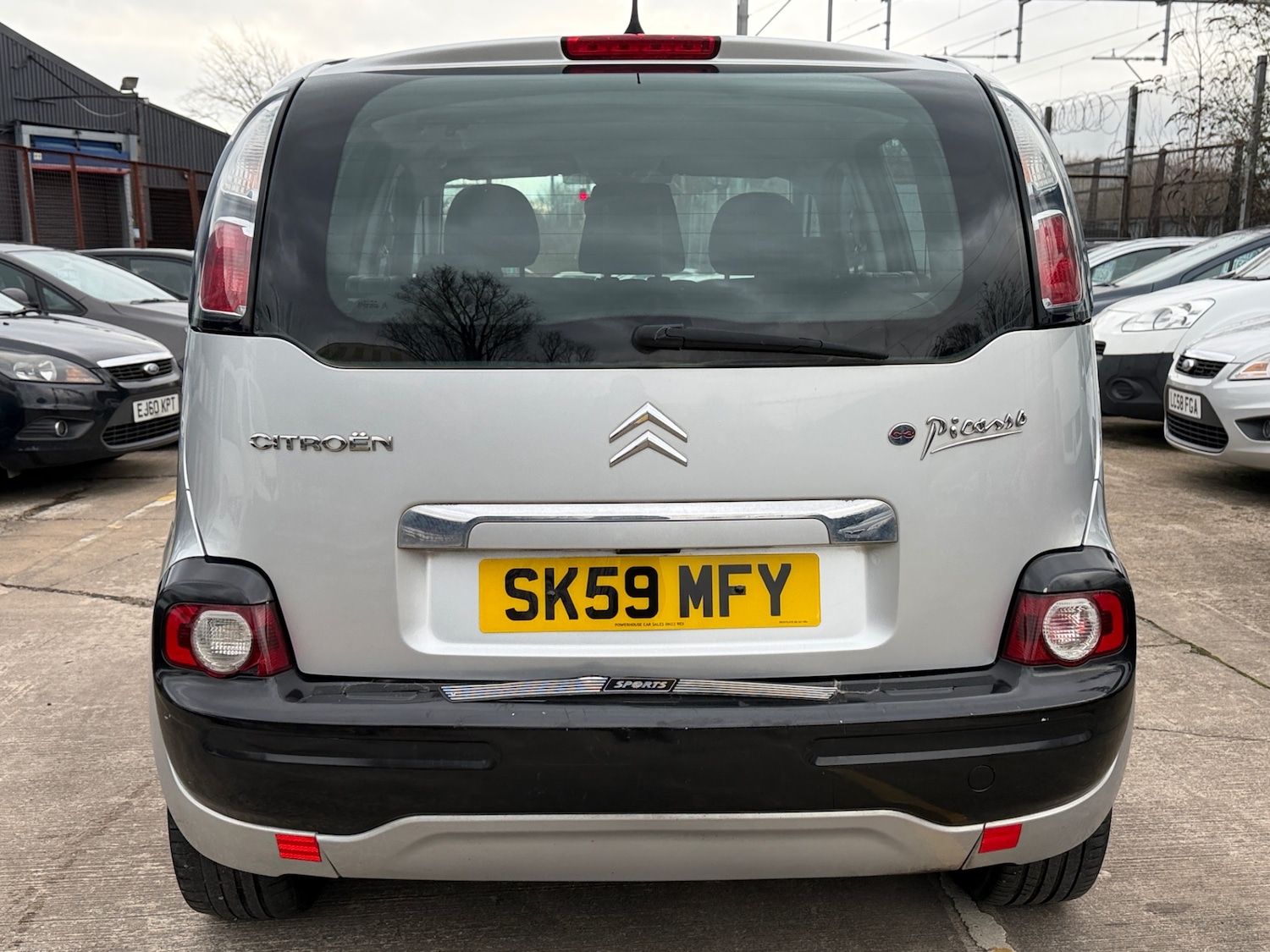 Used Citroen C3 Picasso 2009 for sale - 77501853: Photo 6