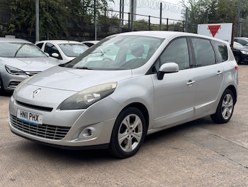 Used Renault Grand Scenic 2011 for sale - 75675463: Photo