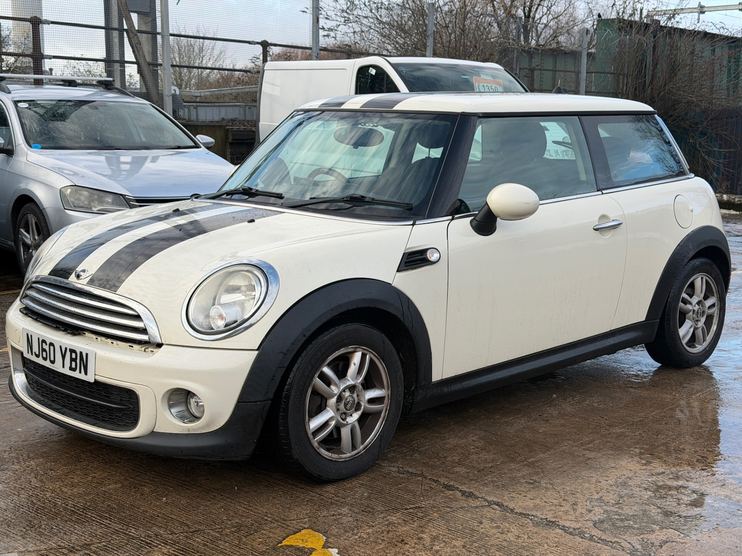 Used MINI Hatch 2010 for sale - 77154631: Photo 2