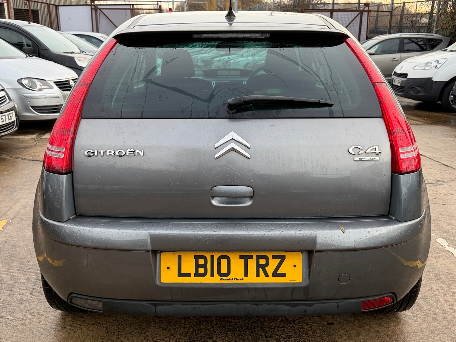 Used Citroen C4 2010 for sale - 76830425: Photo 5