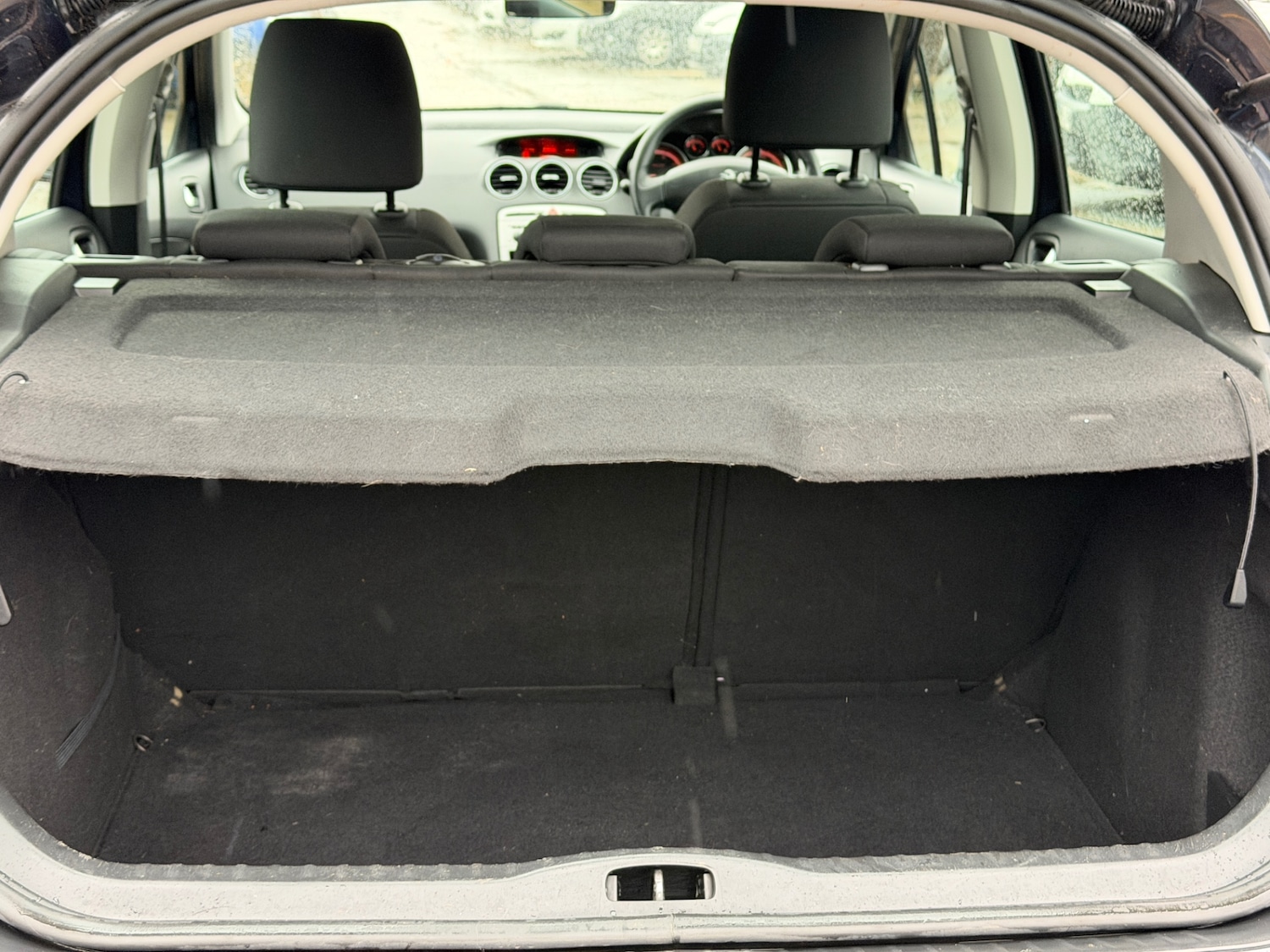 Used Peugeot 308 2012 for sale - 77303815: Photo 14